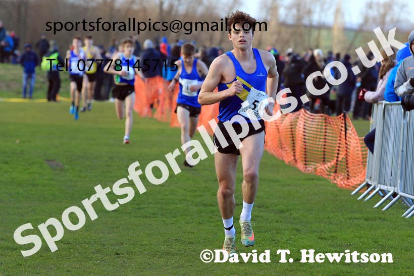 Mens under-20s 2022 Northern Cross Country Champs., Pontefract. Photo: David T. Hewitson/Sports for All Pics